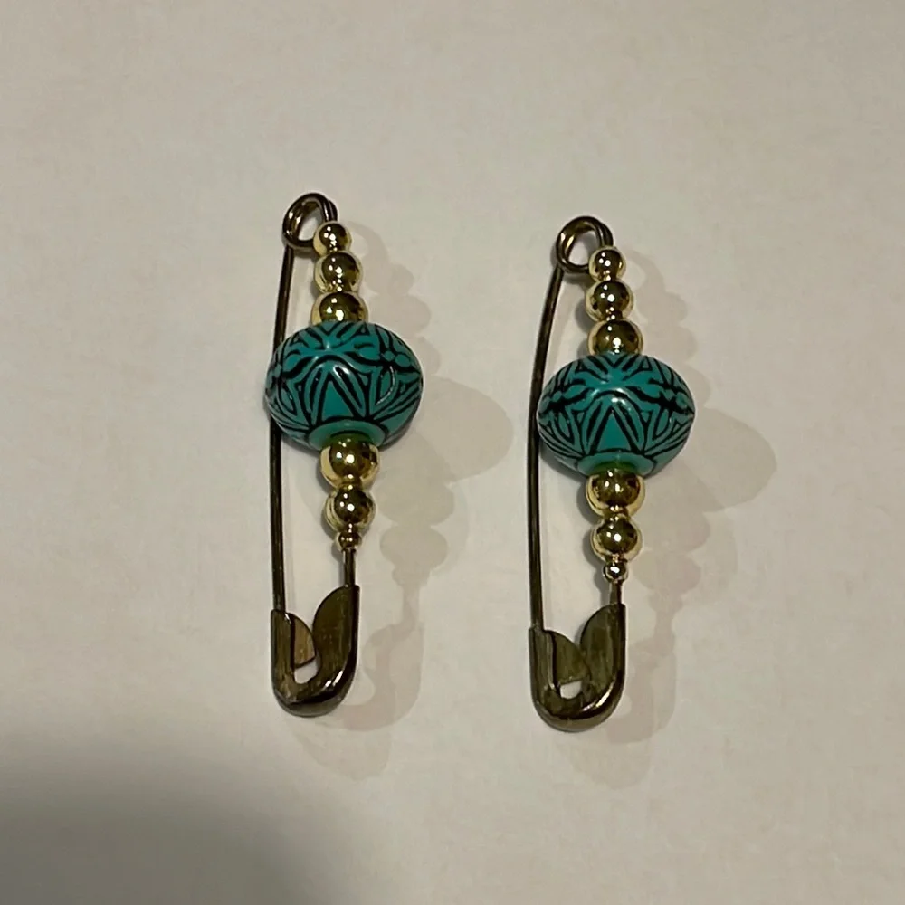 Vintage handmade teal blue beaded safety pin strap brooch set